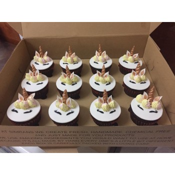 Unicorn Fondant cupcake 1